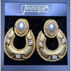 Jeunique Door Knocker Earrings Matte Gold Tone Faux Pearl Rhinestone Vintage